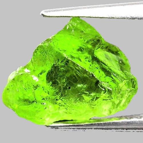 Raw peridot stone !